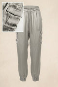 Jogger Satinado Gris